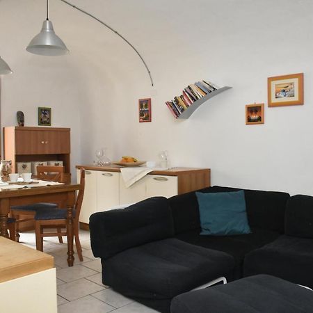 Casa Vacanze E Brevi Periodi Alla Porta Etrusca La Panchina Al Sole Вольтерра Екстер'єр фото