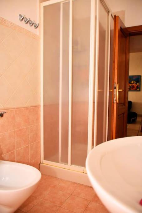 Casa Vacanze E Brevi Periodi Alla Porta Etrusca La Panchina Al Sole Вольтерра Екстер'єр фото